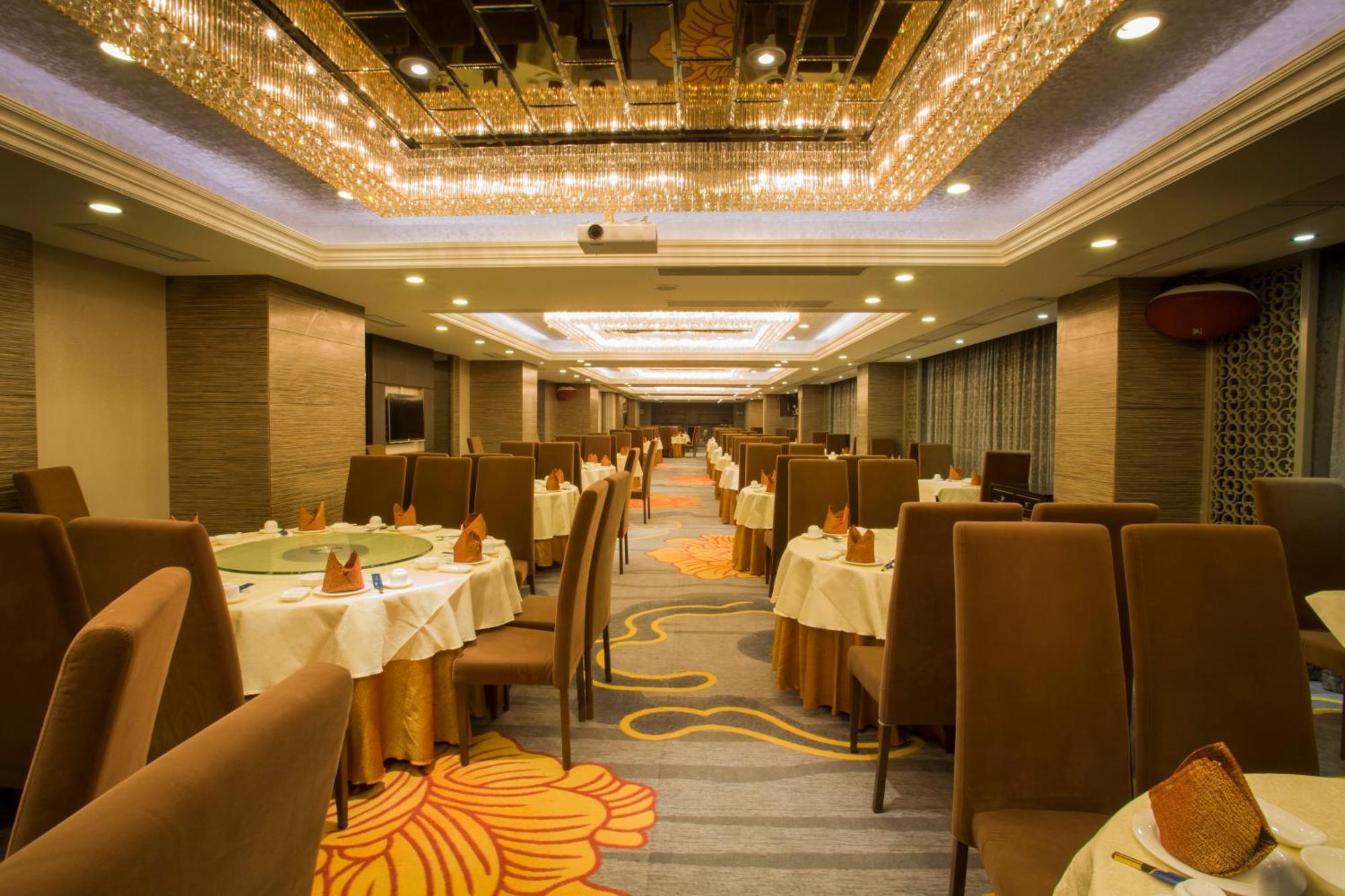 La Perle International Hotel - Free Shuttle Between Hotel And Exhibition Center During Canton Fair & Exhibitor Registration Counter Exterior photo