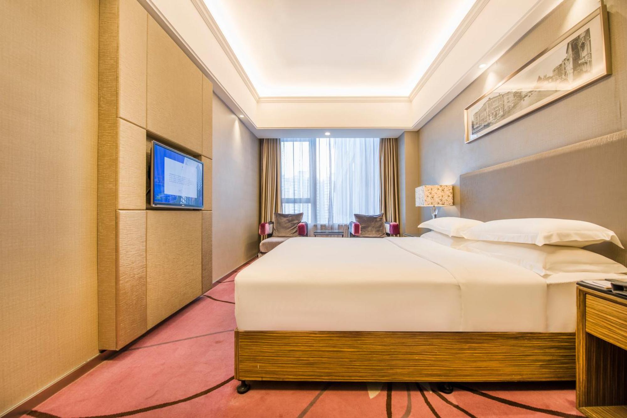 La Perle International Hotel - Free Shuttle Between Hotel And Exhibition Center During Canton Fair & Exhibitor Registration Counter Room photo
